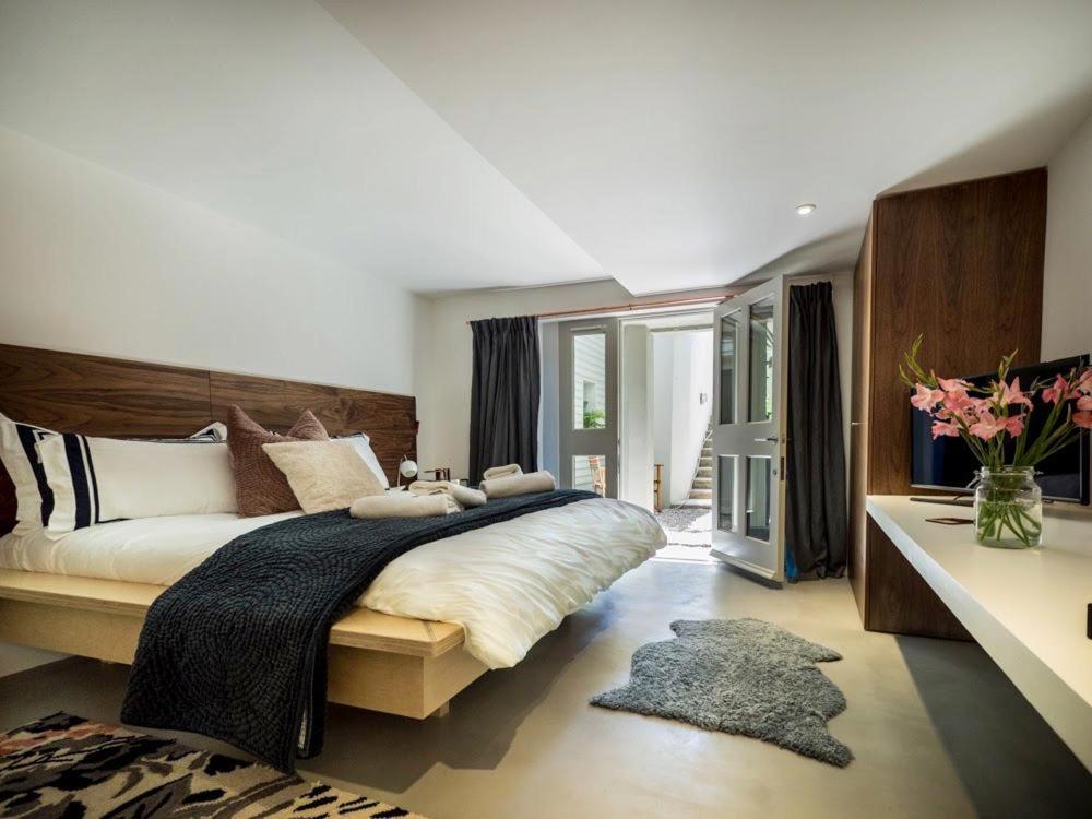 Montys Accommodation ルーズ エクステリア 写真